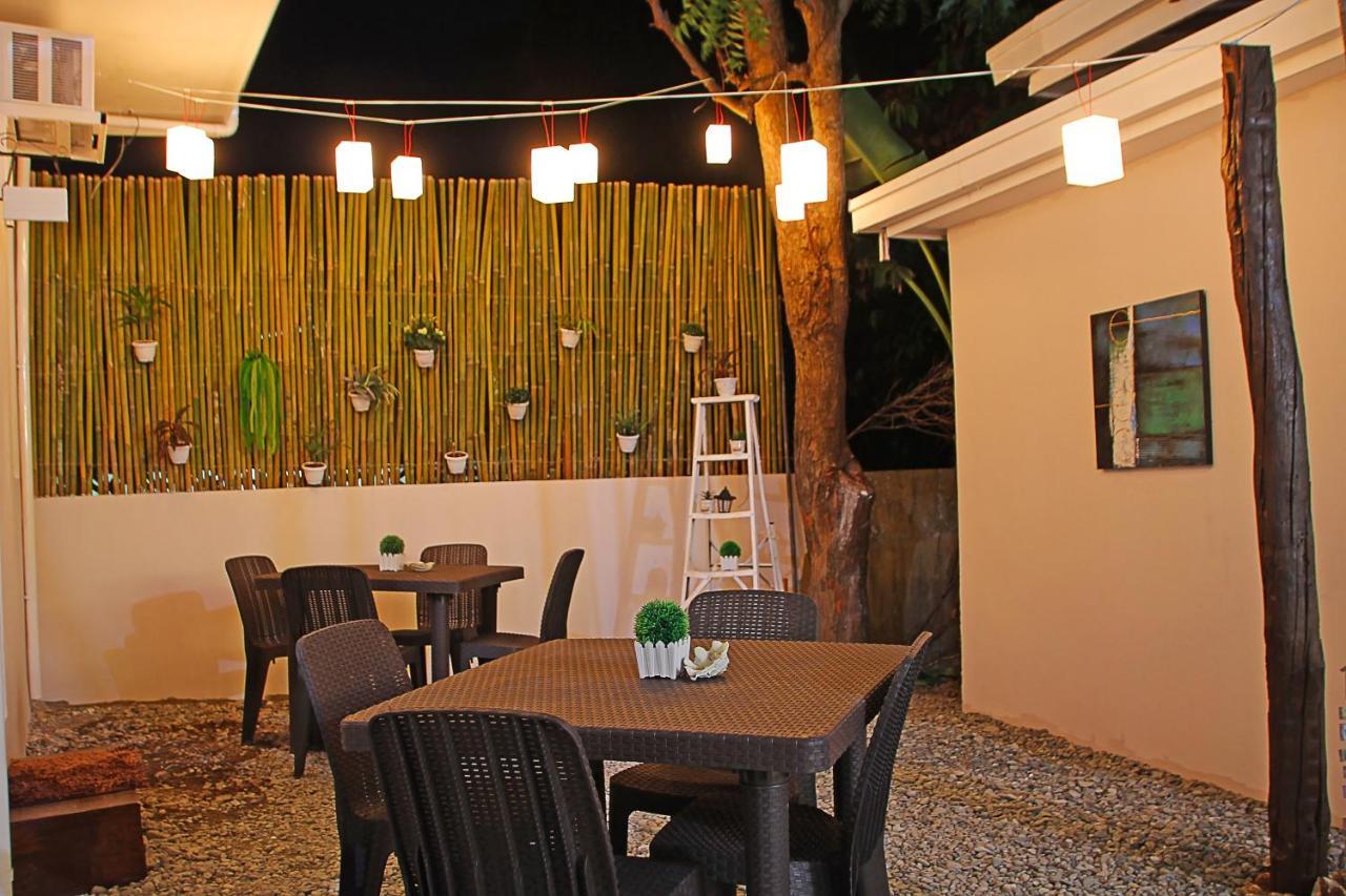 Prim Travellers Inn Coron Exterior foto